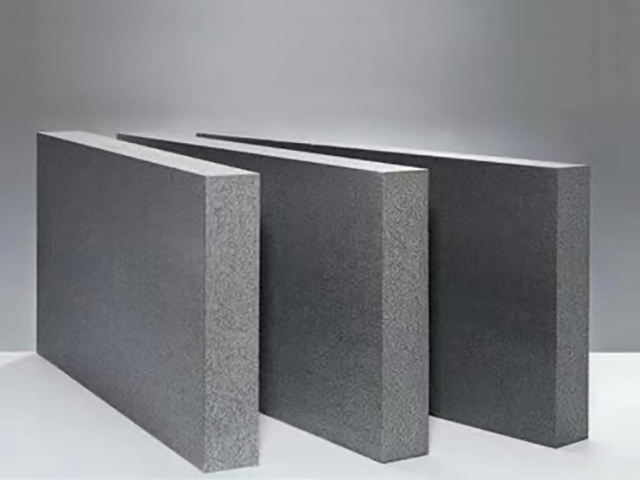 山東石墨聚苯板的性能特征是什么